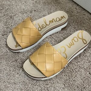 Sam Edelman Adaley Mustard Tan Woven Slide Sandals